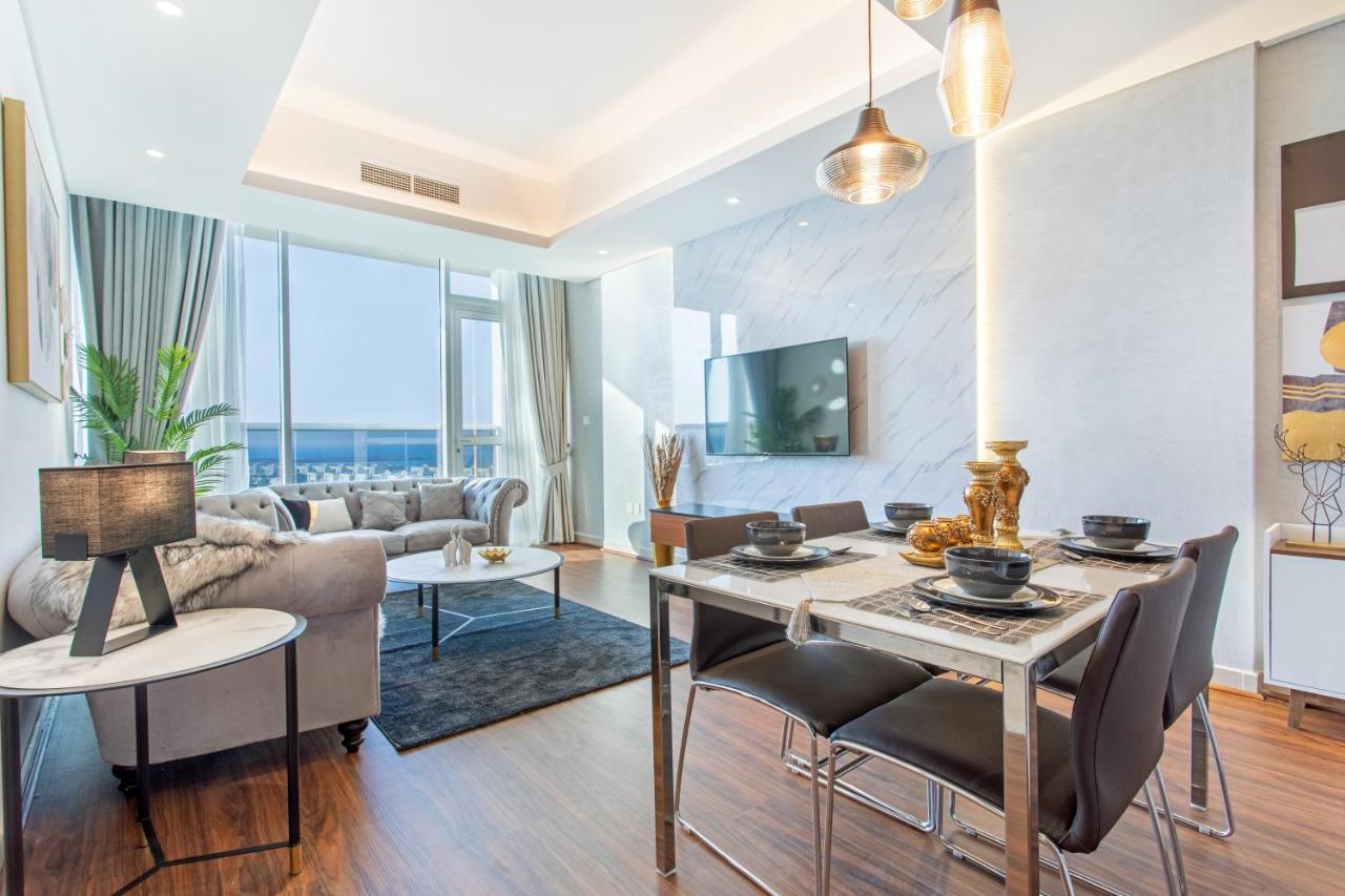 Apartment Live In The Middle Of Lagoons And Sea