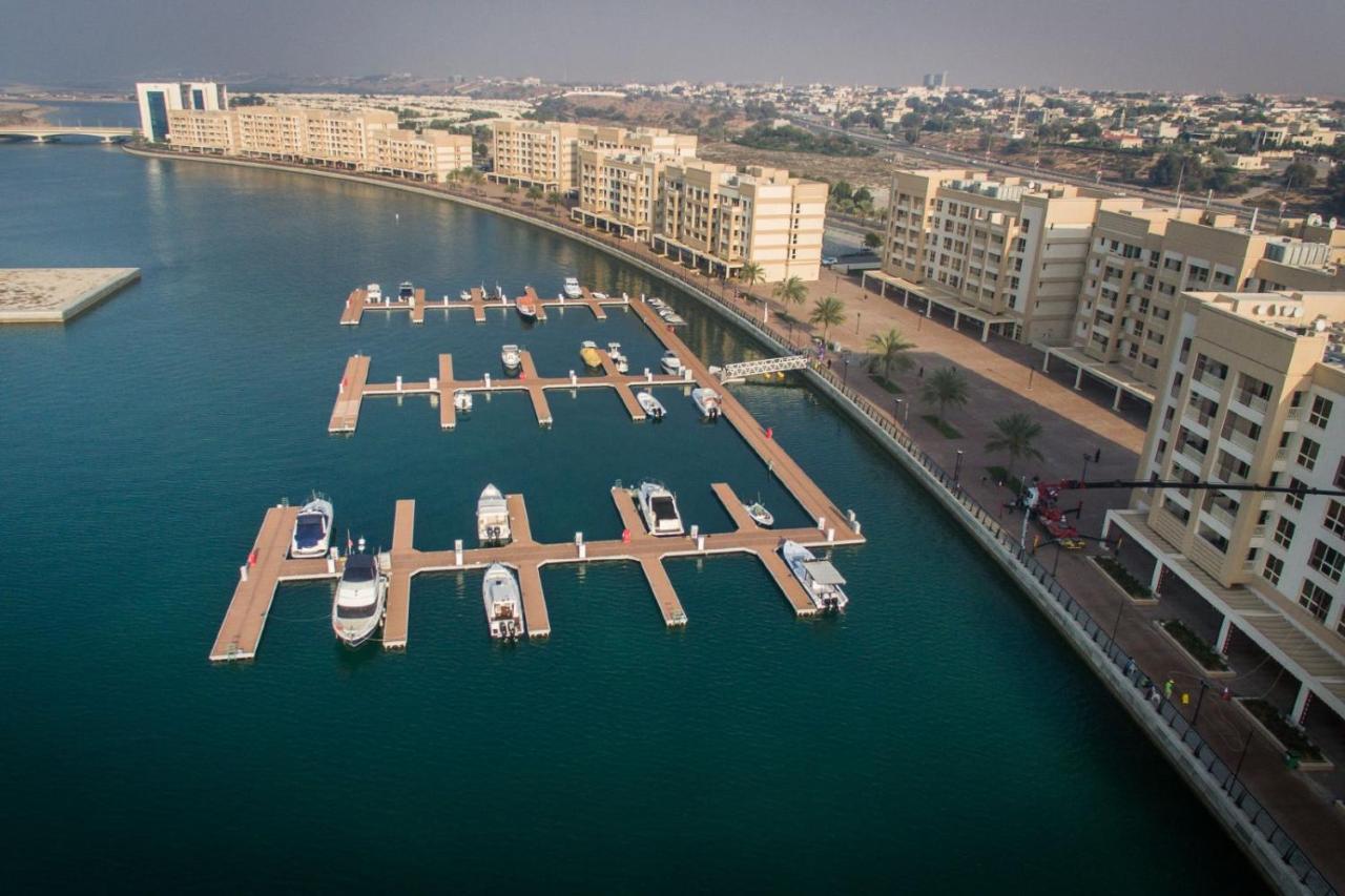 Live In The Middle Of Lagoons And Sea Apartment
